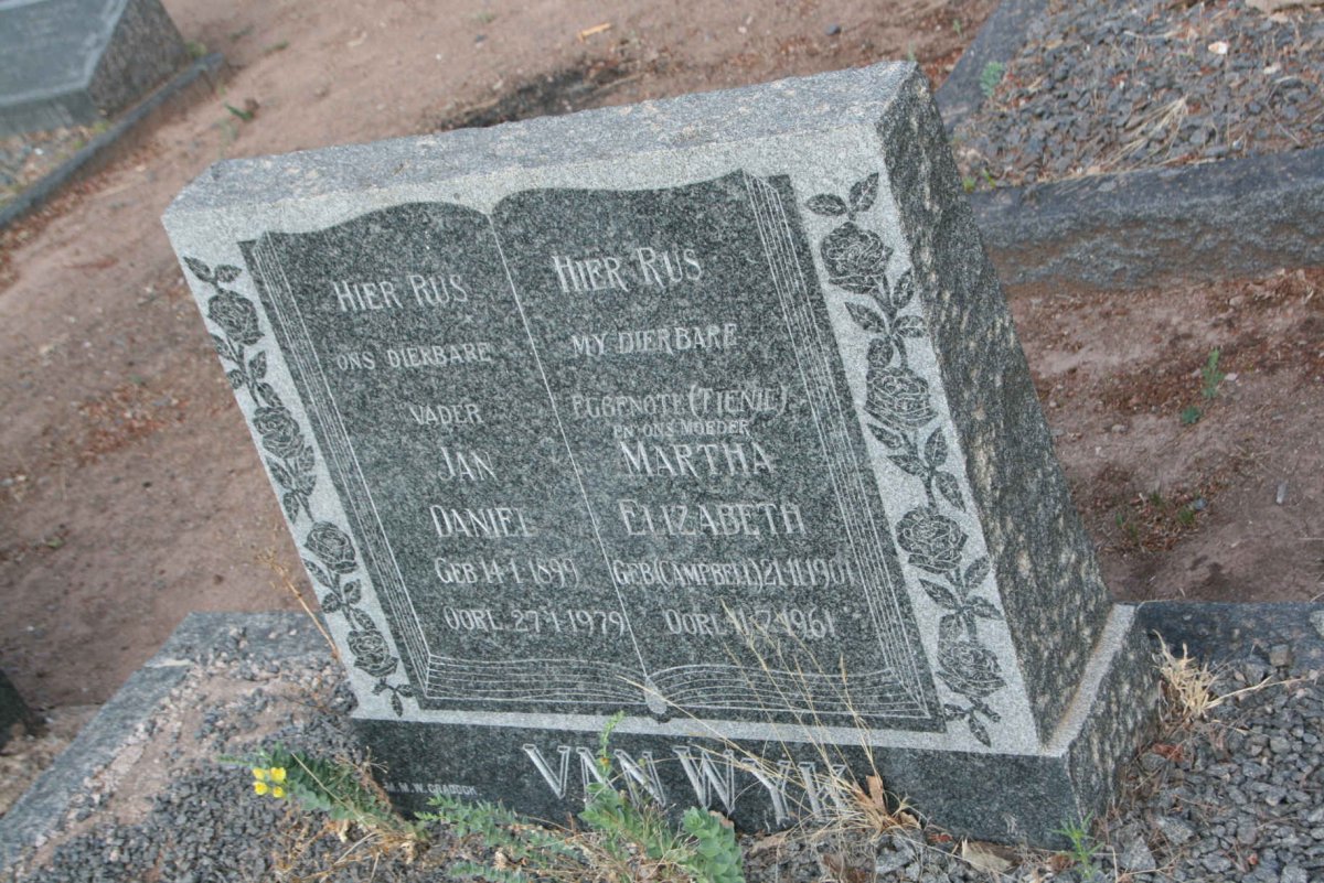 WYK Jan Daniel, van 1899-1979 & Martha Elizabeth CAMPBELL 1901-1961