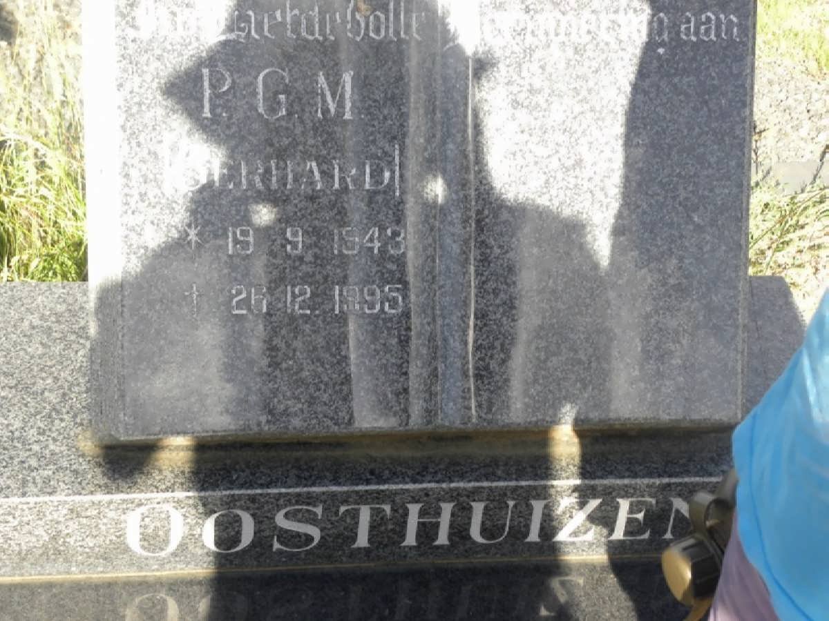 OOSTHUIZEN P.G.M. 1943-1995