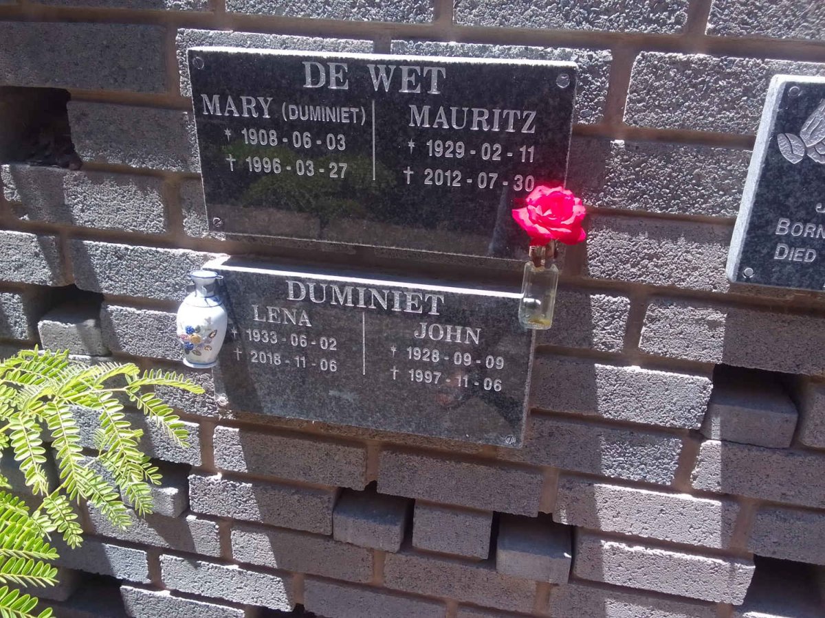 WET Mauritz, de 1929-2012 &amp; Mary DUMINIET 1908-1996 :: DUMINIET John 1928-1997 &amp; Lena 1933-2018