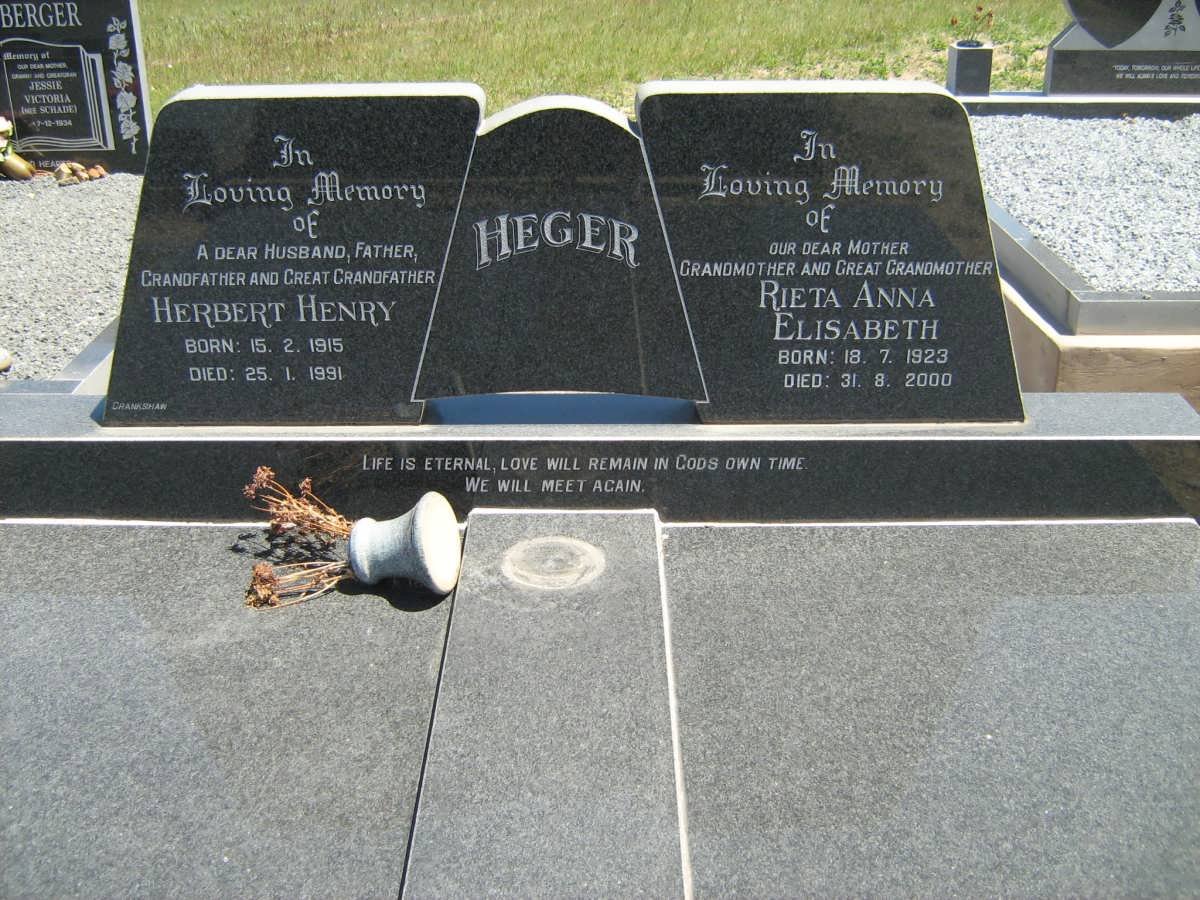 HEGER Herbert Henry 1915-1991 &amp; Rieta Anna Elisabeth 1923-2000
