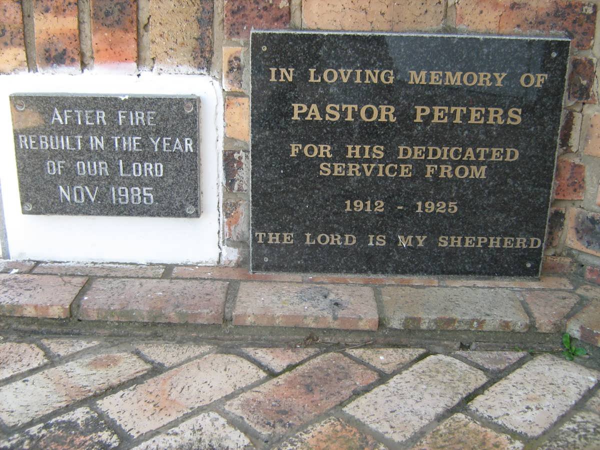 4. Memorial in the Churchyard