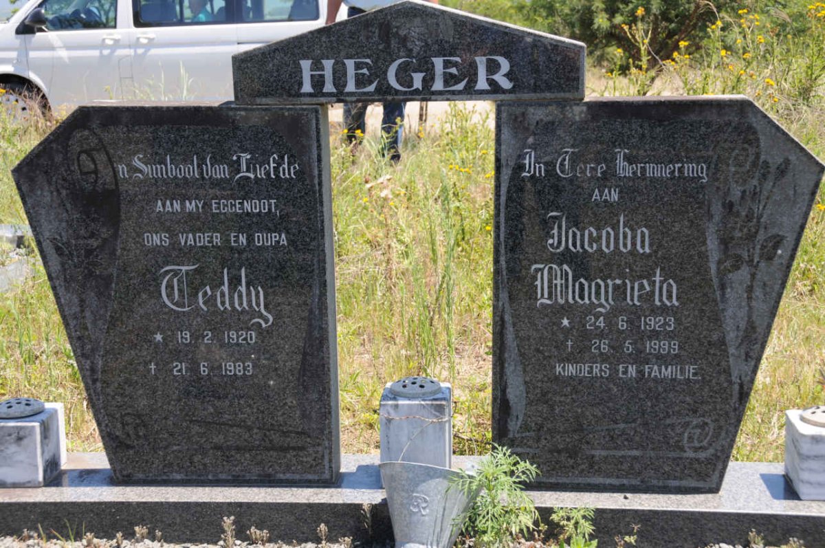 HEGER Teddy 1920-1983 &amp; Jacoba Magrieta 1923-1999