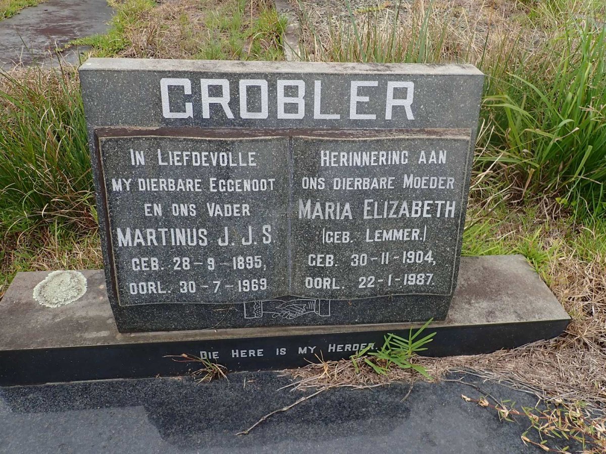 GROBLER Martinus J.J.S. 1895-1969 &amp; Maria Elizabeth LEMMER 1904-1987