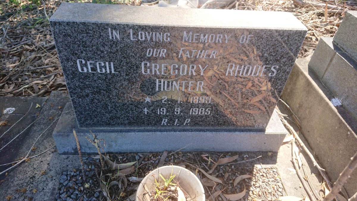 HUNTER Cecil Gregory Rhodes 1899-1985