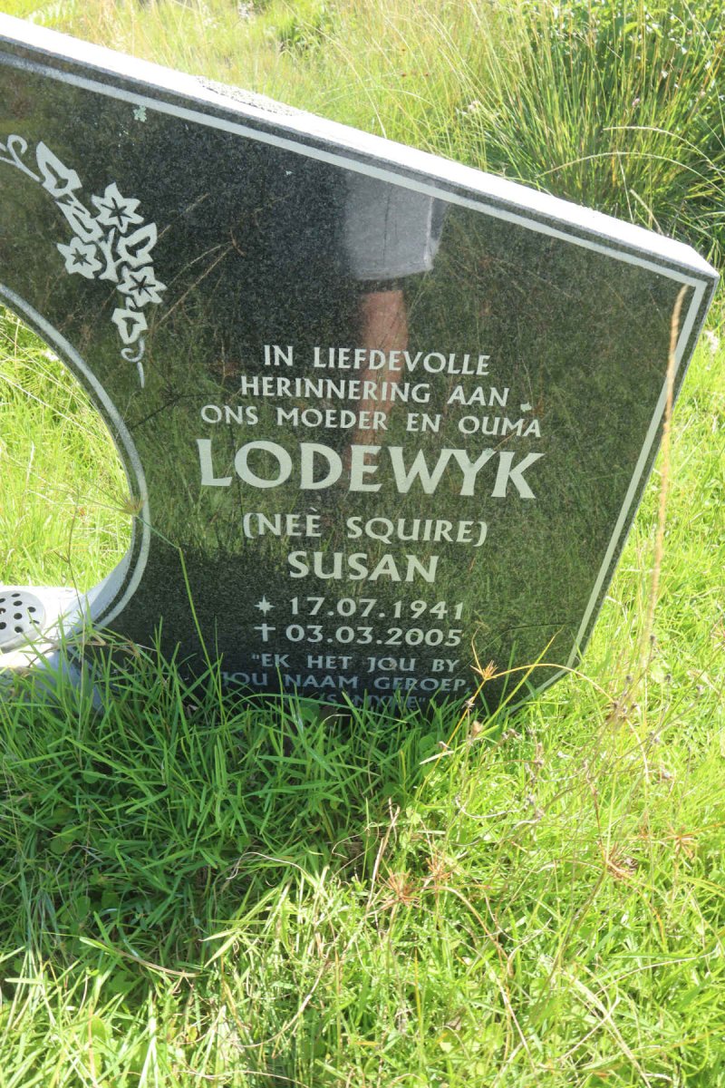 LODEWYK Susan nee SQUIRE 1941-2005