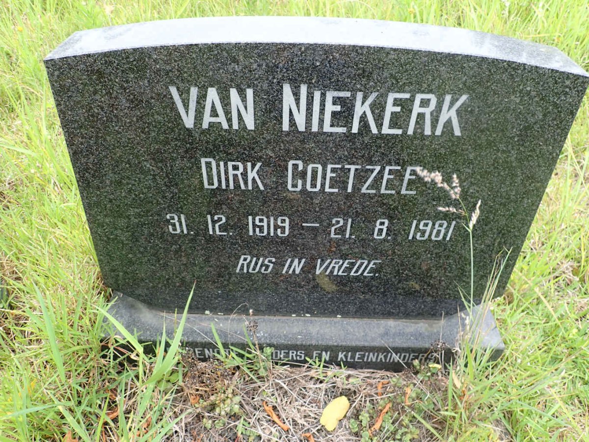 NIEKERK Dirk Coetzee, van 1919-1981