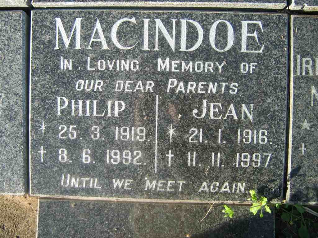 MACINDOE Philip 1919-1992 &amp; Jean 1916-1997