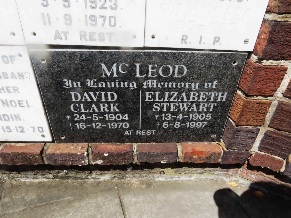 MCLEOD David Clark 1904-1970 &amp; Elizabeth Stewart 1905-1997