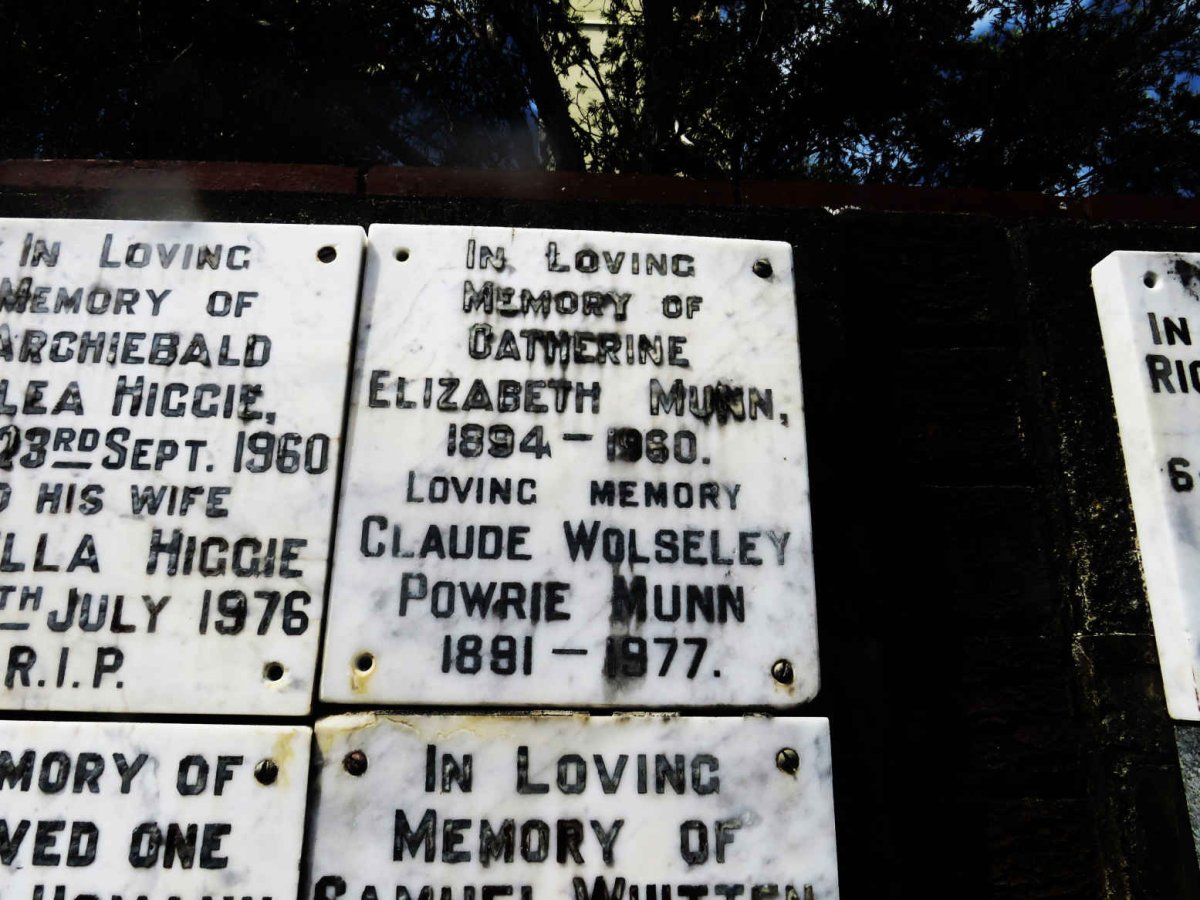MUNN Claude Wolseley Powrie 1891-1977 &amp; Catherine Elizabeth 1894-1960