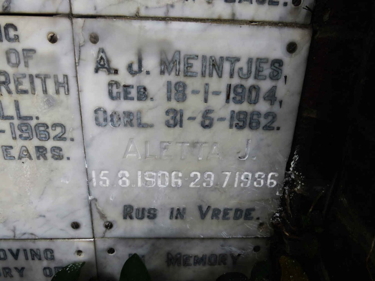 MEINTJES A.J. 1904-1962 &amp; Aletta J. 1906-1986
