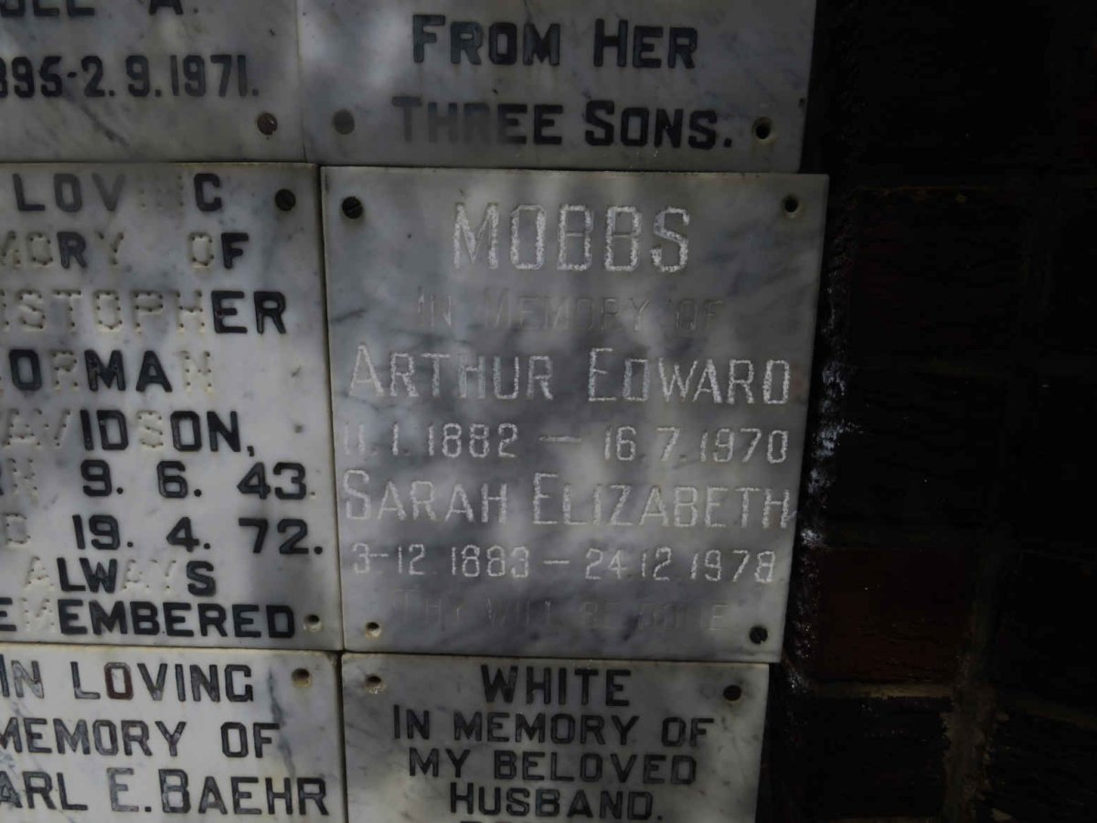 MOBBS Arthur Edward 1882-1970 &amp; Sarah Elizabeth 1883-1978