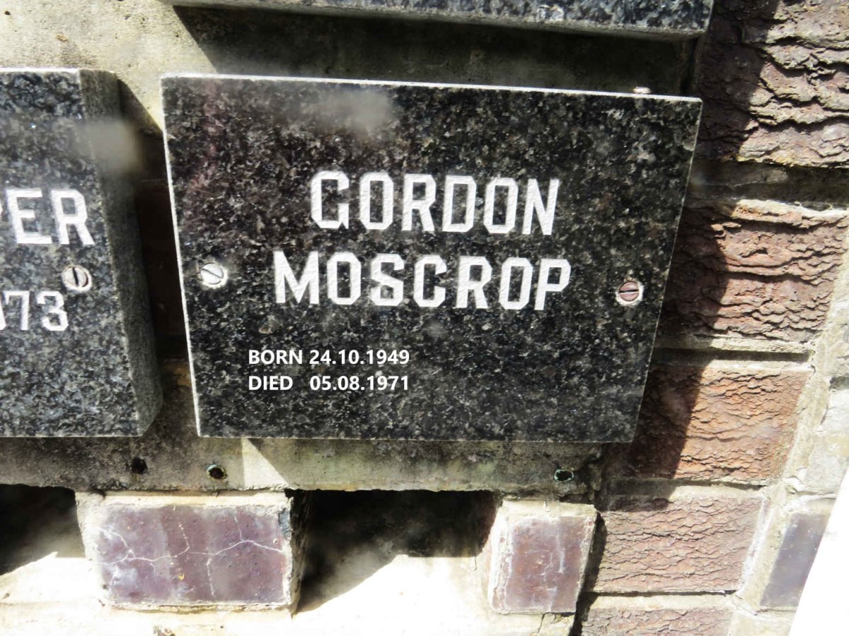 MOSCROP Gordon 1949-1971