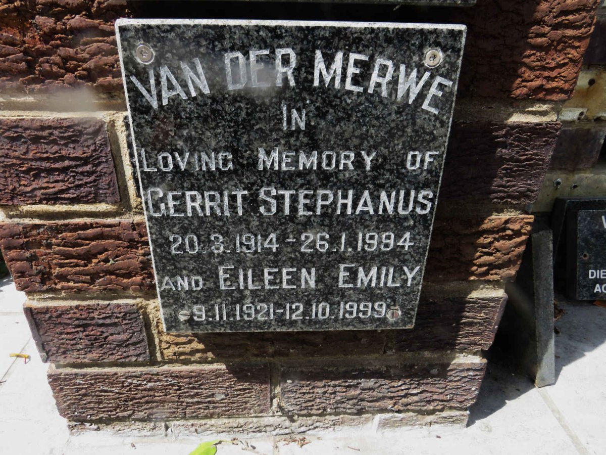 MERWE Gerrit Stephanus, van der 1914-1994 &amp; Eileen Emily 1921-1999