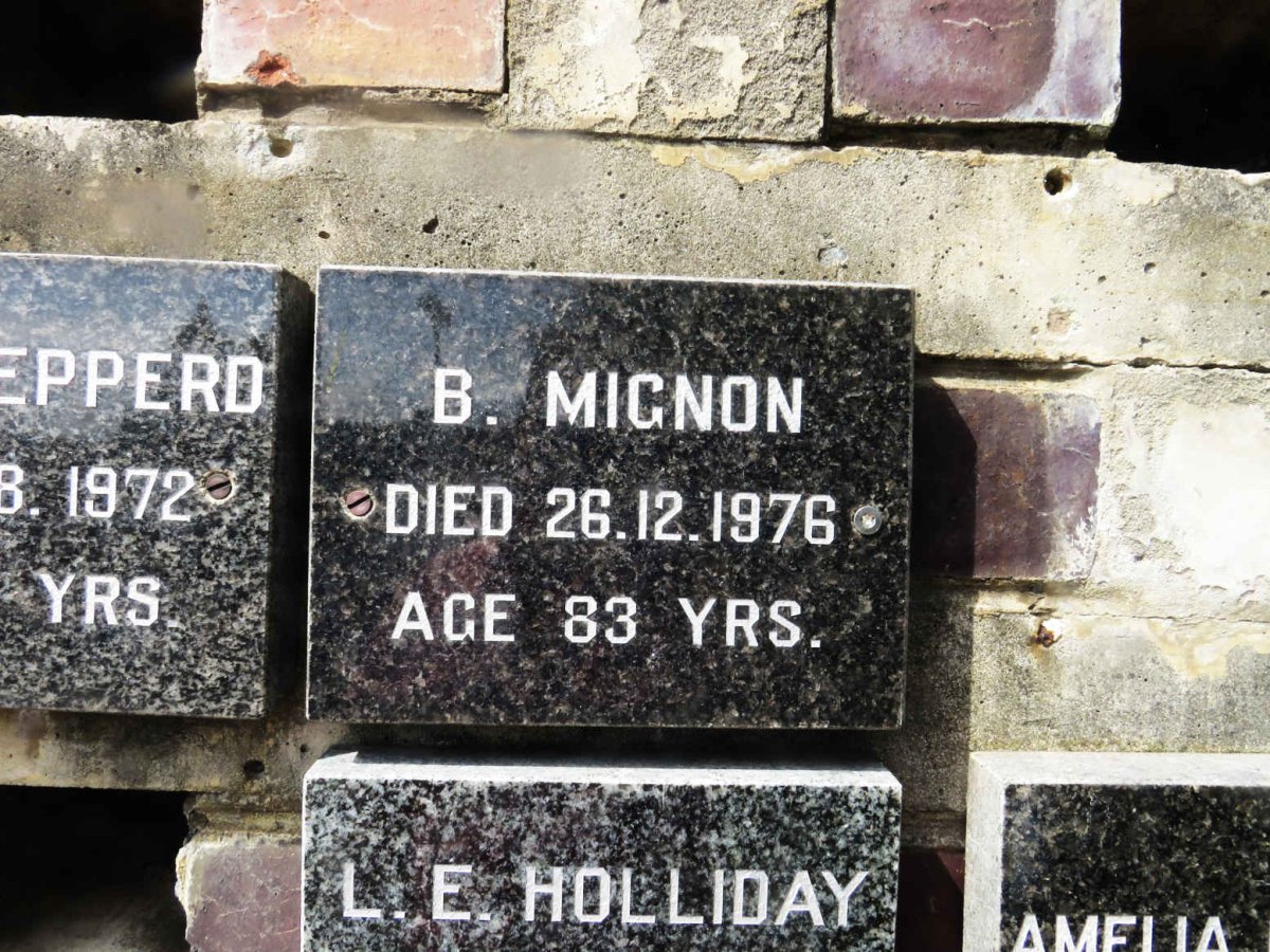 MIGNON B. -1976