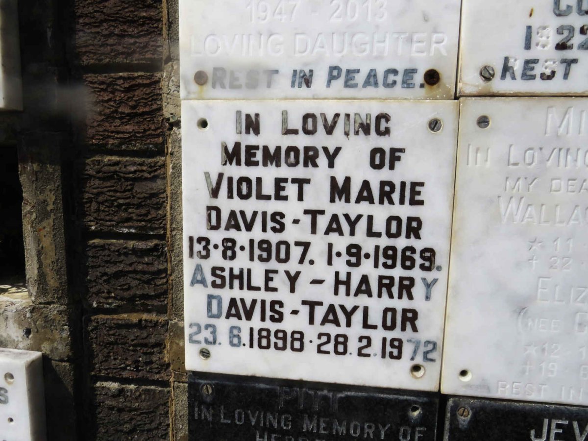 TAYLOR Ashley Harry, DAVIS 1898-1972 &amp; Violet Marie 1907-1969