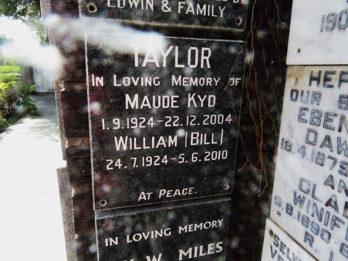 TAYLOR William 1924-2010 &amp; Maude Kyd 1924-2004