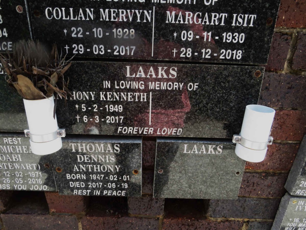 THOMAS Dennis Anthony 1947-2017 :: LAAKS Anthony Kenneth 1949-2017
