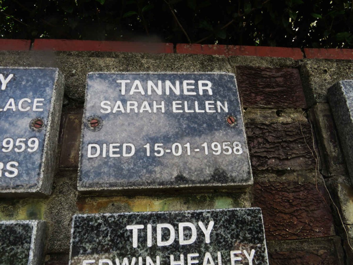 TANNER Sarah Ellen -1958