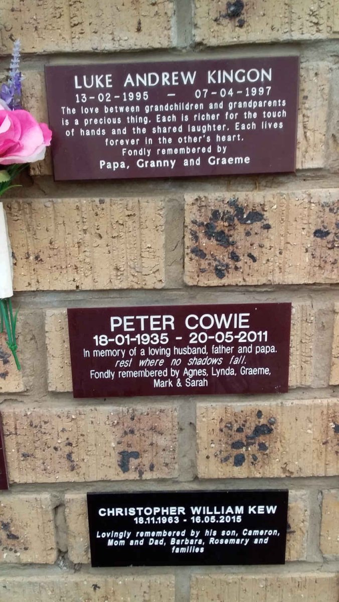 KINGON Luke Andrew 1995-1997 :: COWIE Peter 1935-2011 :: KEW Christopher William 1963-2015