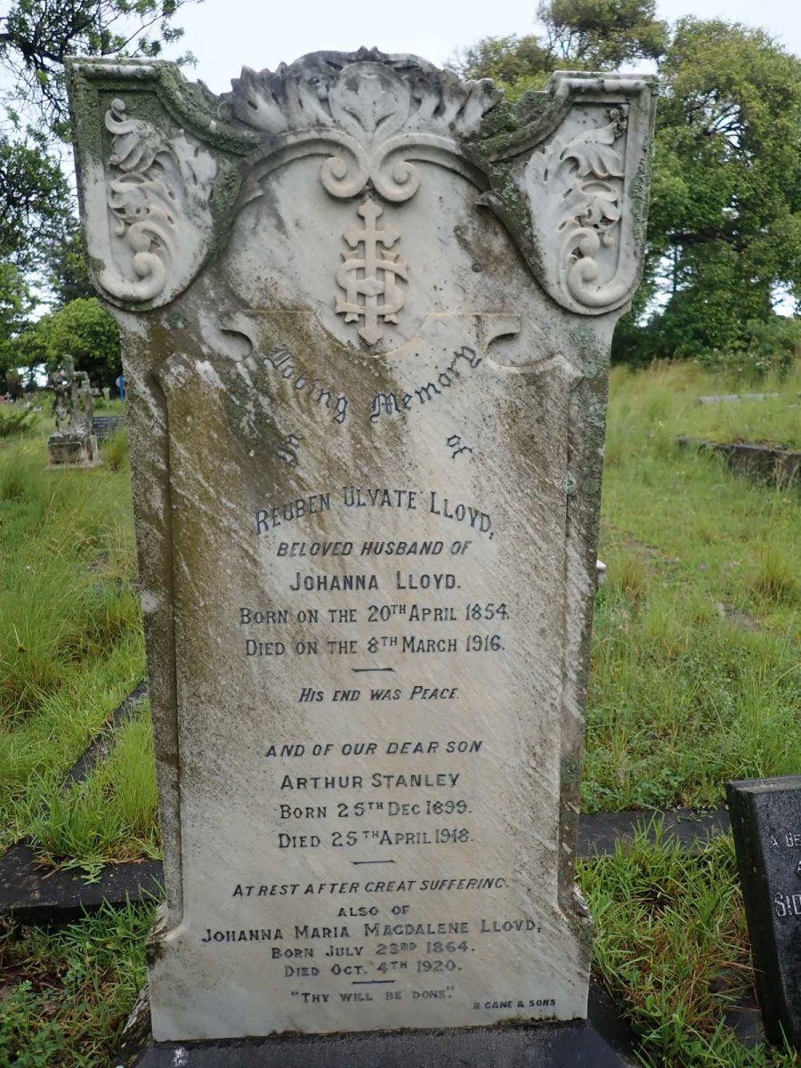 LLOYD Reuben Ulyate 1854-1916 &amp; Johanna Maria Magdalene 1864-1920 :: LLOYD Arthur 1899-1918