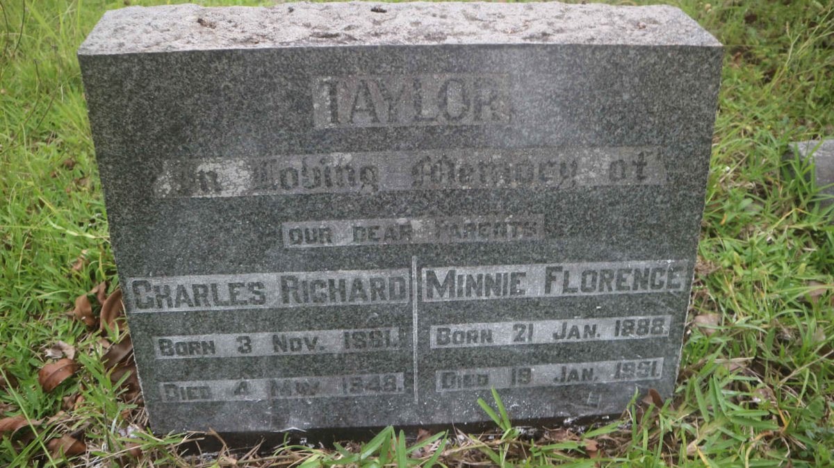 TAYLOR Charles Richard 1881-1948 &amp; Minnie Florence 1888-1951