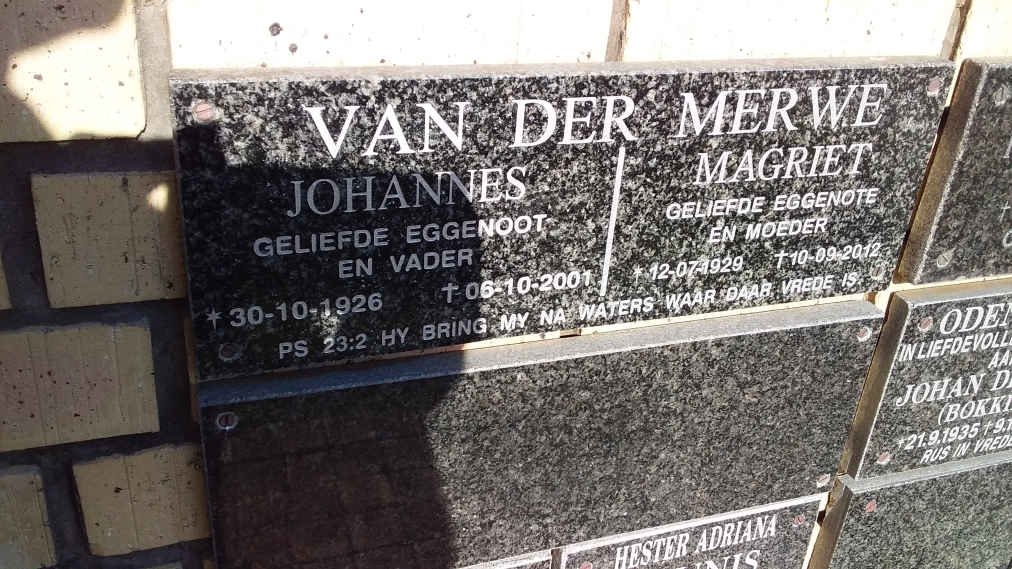 MERWE Johannes, van der 1926-2001 &amp; Magriet 1929-2012