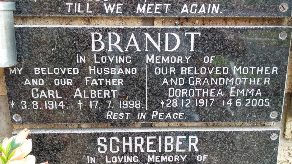 BRANDT Carl Albert 1914-1998 &amp; Dorothea Emma 1917-2005