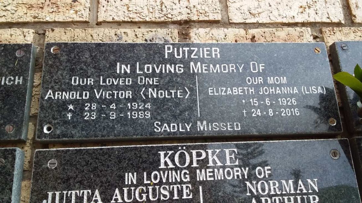 PUTZIER Arnold Victor 1924-1989 &amp; Elizabeth Johanna 1926-2016