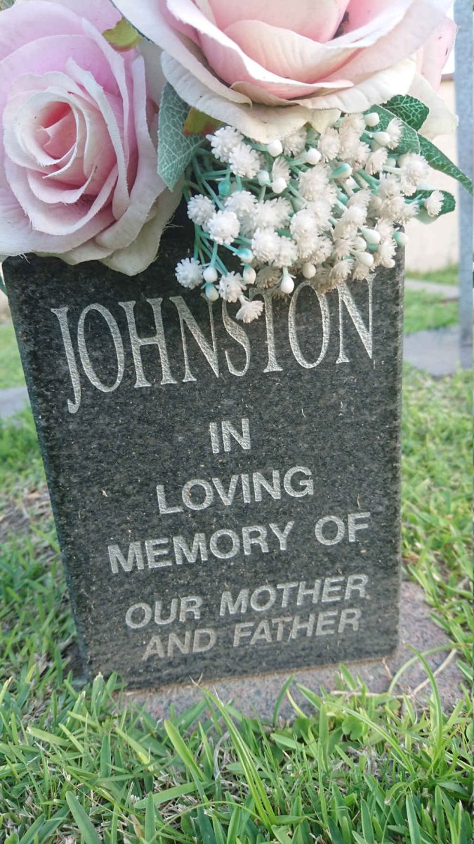 JOHNSTON William Herbert 1932- &amp; Hester Daisy 1936-2019
