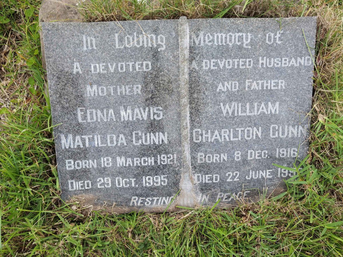 GUNN William Charlton 1916-199? & Edna Mavis Matilda 1921-1995
