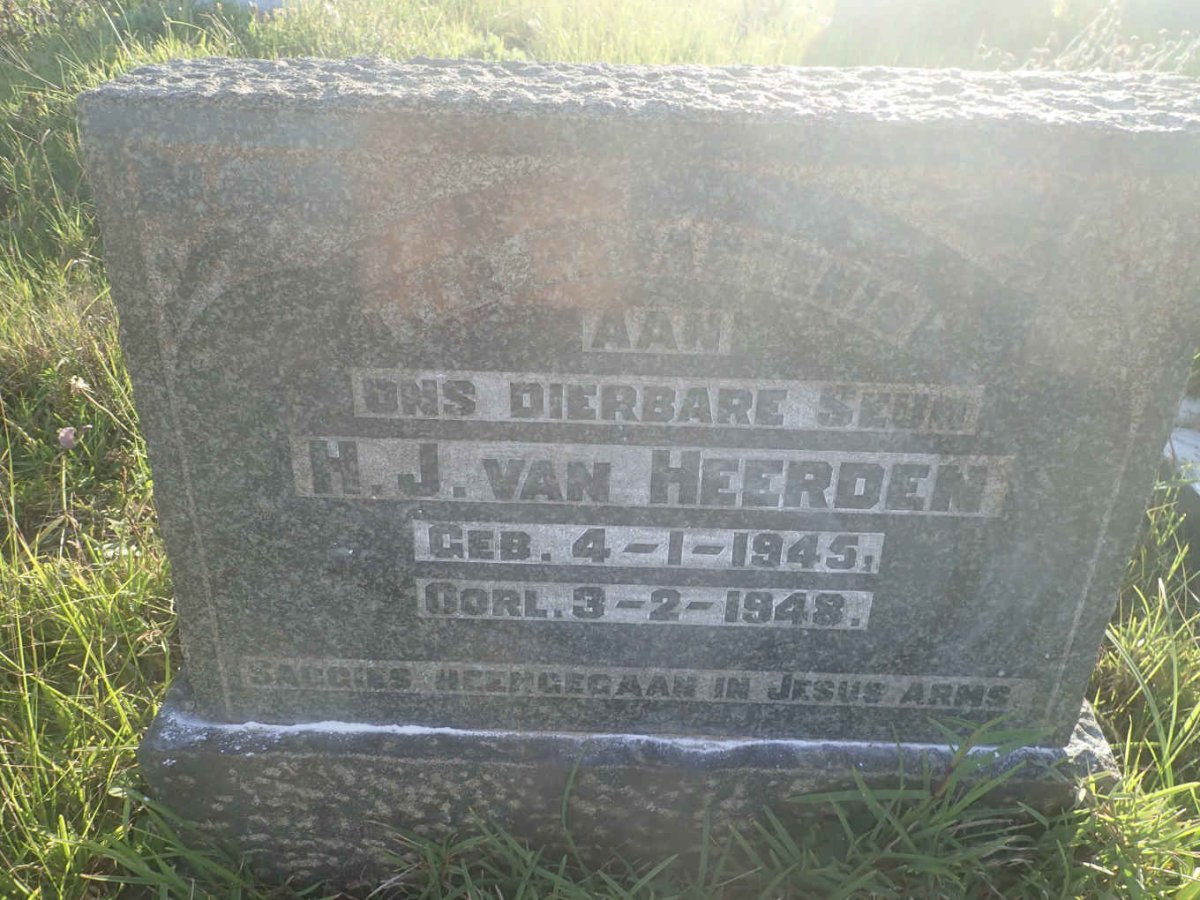 HEERDEN H.J., van 1945-1948