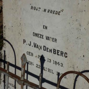 BERG P.J., van den 1843-1925 &amp; Anna Susanna 1844-1910_3