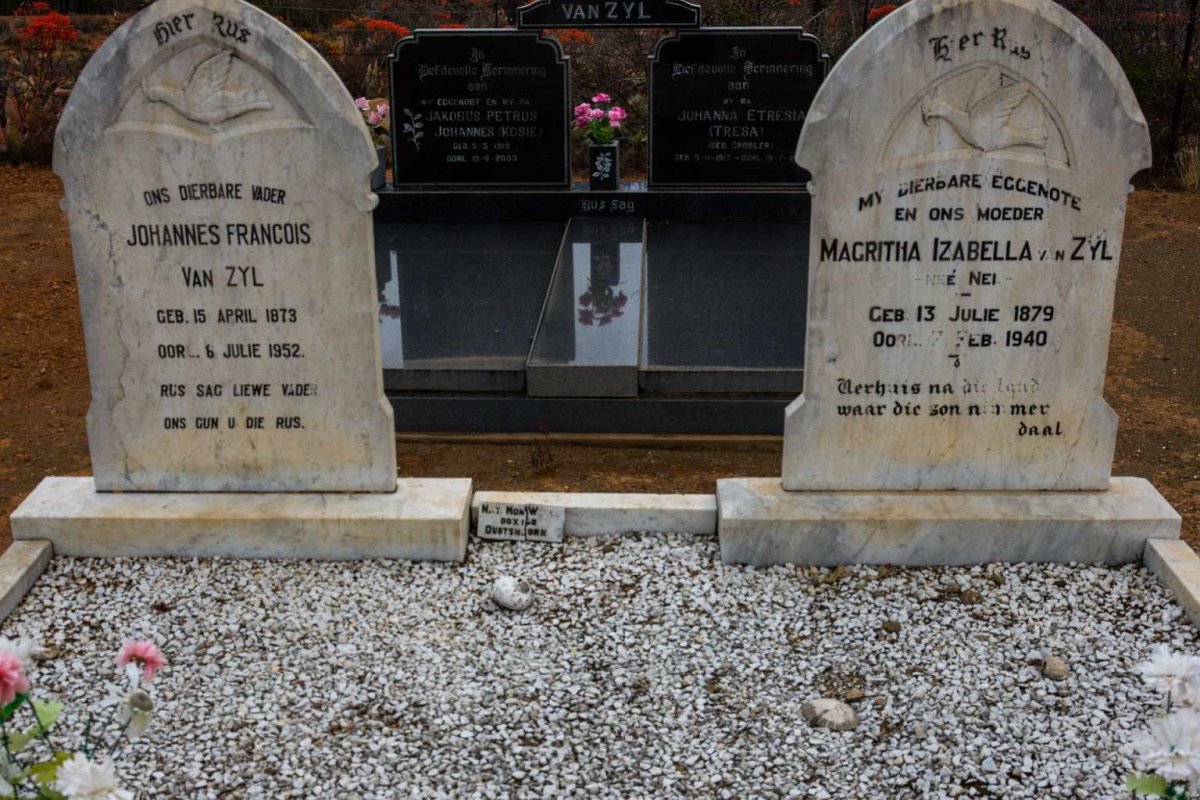 ZYL Johannes Francois, van 1873-1952 &amp; Magritha Izabella NEL 1879-1940