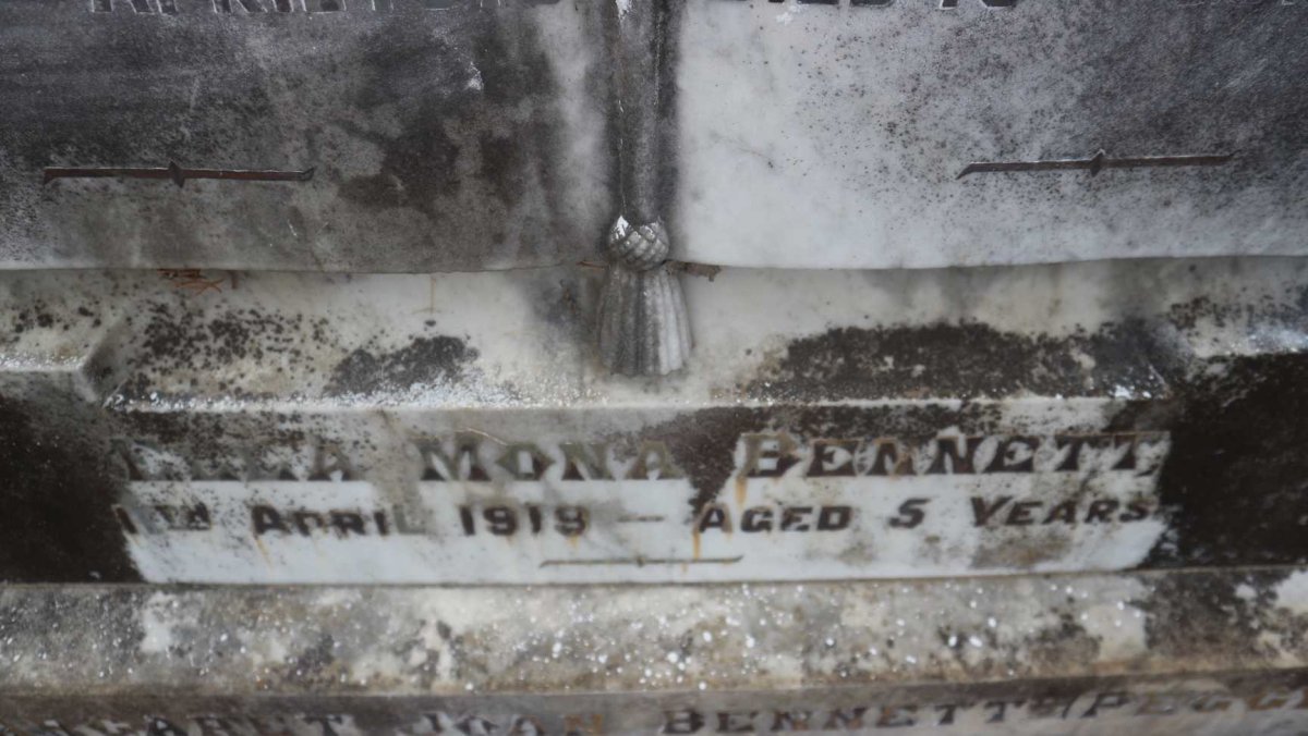 BENNETT Thomas William 1856-1916 &amp; Deborah Amy GLASS 1858-1931 :: BENNETT Ella Mona -1919 :: BENNETT Margaret Joan -1925