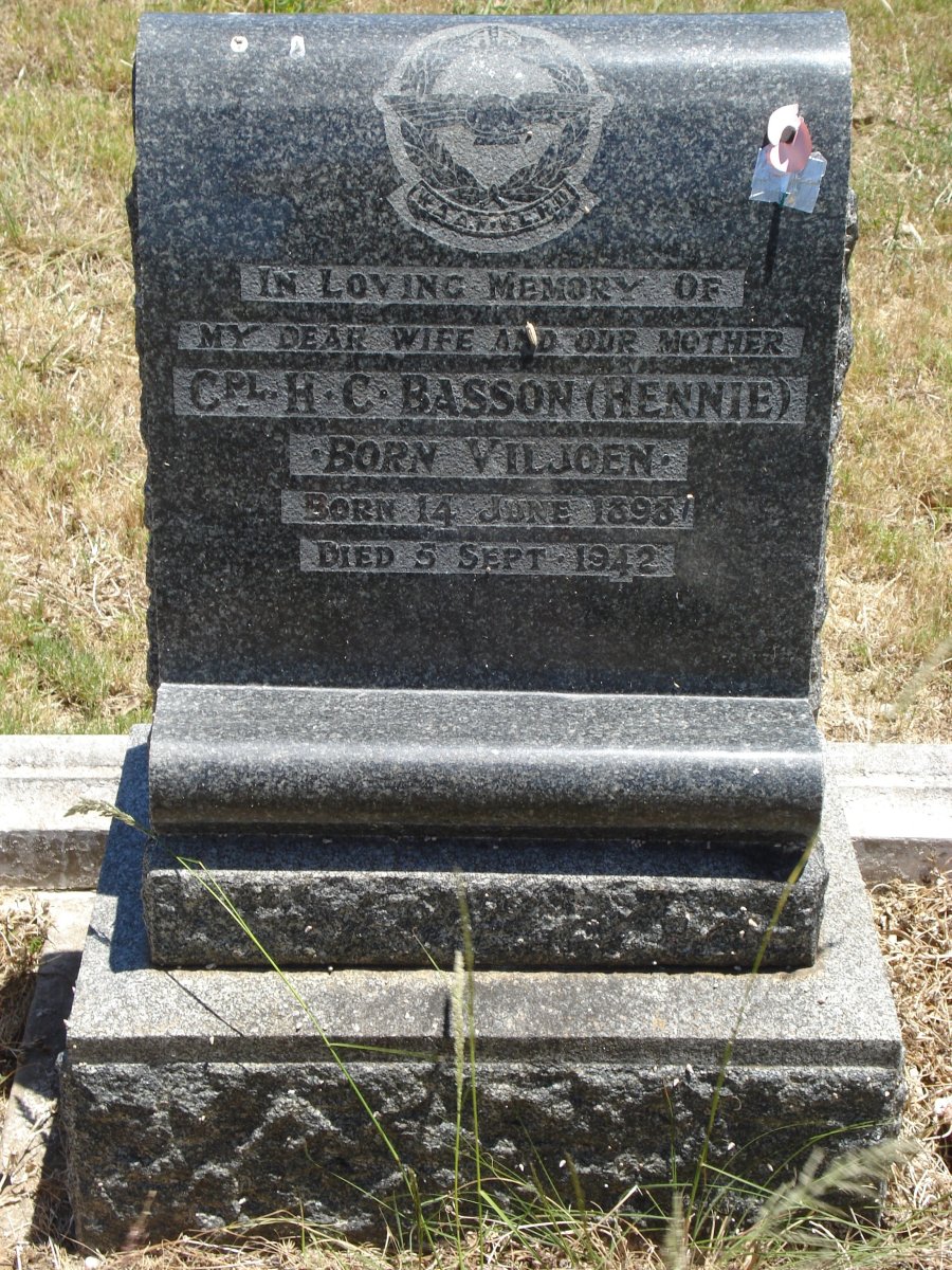 BASSON H. C. nee VILJOEN 1898-1942