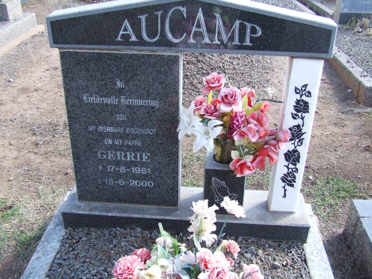 AUCAMP Gerrie 1961-2000