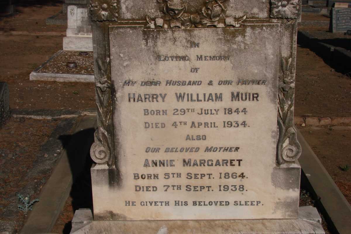 MUIR Harry William 1844-1934 &amp; Annie Margaret 1864-1938