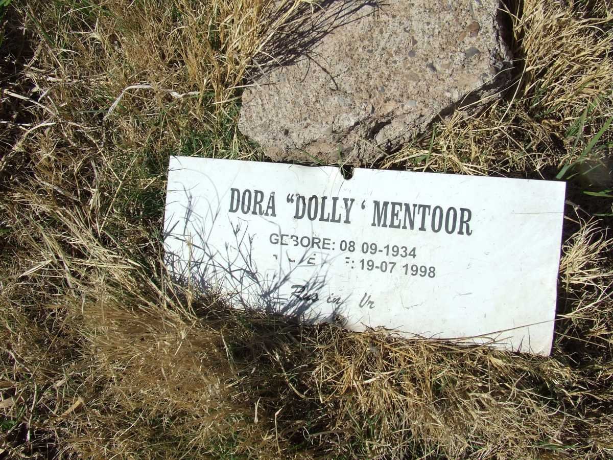 MENTOOR Dora 1934-1998