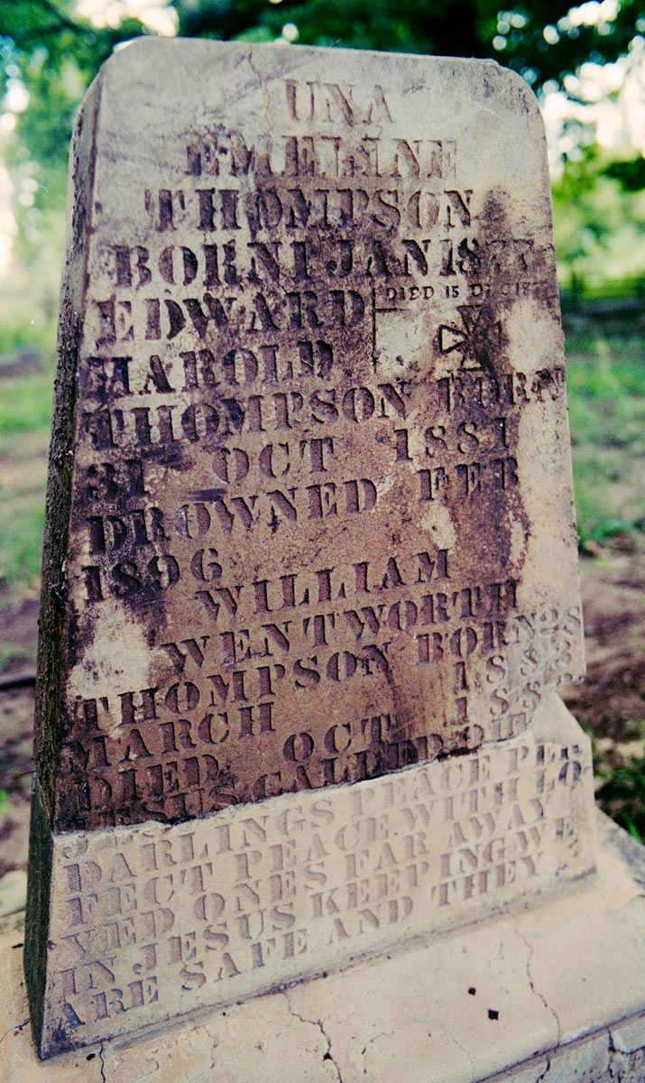 THOMPSON Edward Harold 1881-1896 :: THOMPSON Una Emeline 1877-18?? :: THOMPSON William Wentworth 1883-188?